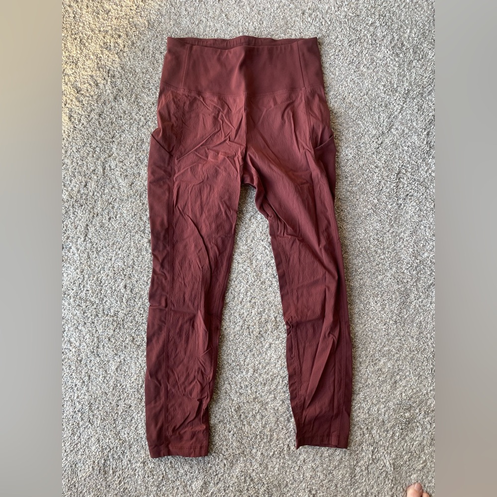 Athleta Trekkie Hybrid Crop Tight